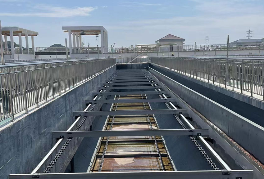 刮泥機(jī)